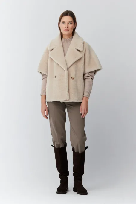 Béžová bunda z teddy bear vlny