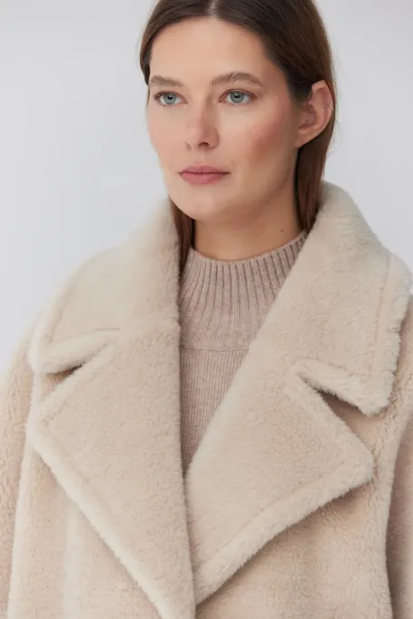 Béžová bunda z teddy bear vlny