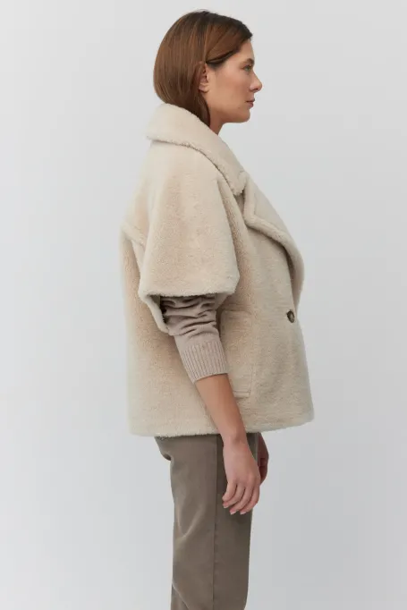Béžová bunda z teddy bear vlny