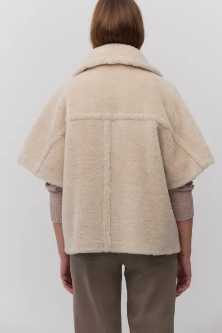 Béžová bunda z teddy bear vlny