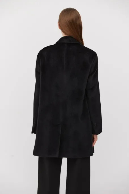 Černá bunda z baby suri alpaky