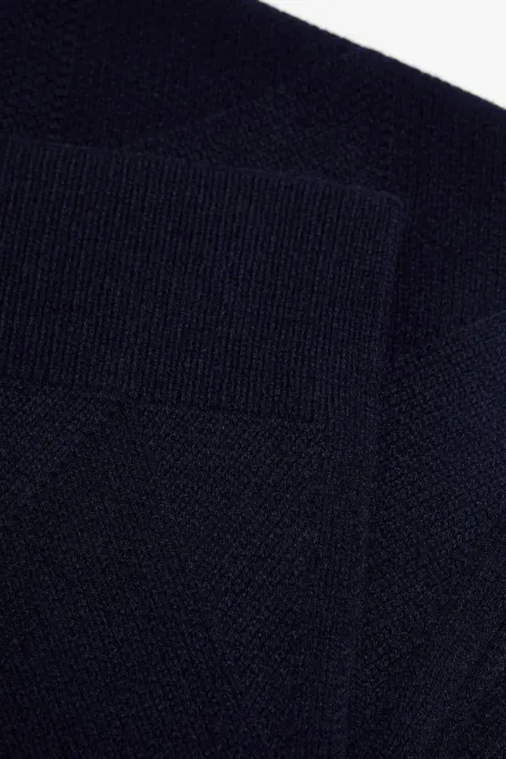 Granátový šál z merinové vlny