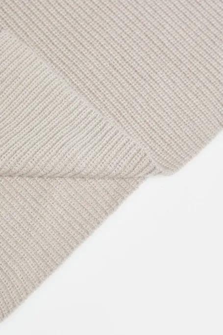 Béžový pletený nákrčník s rolákem