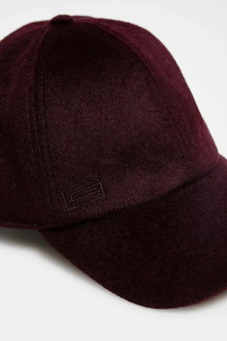 Kšiltovka s příměsí kašmíru a hedvábí