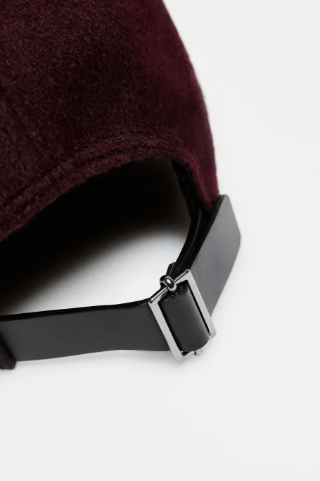 Kšiltovka s příměsí kašmíru a hedvábí