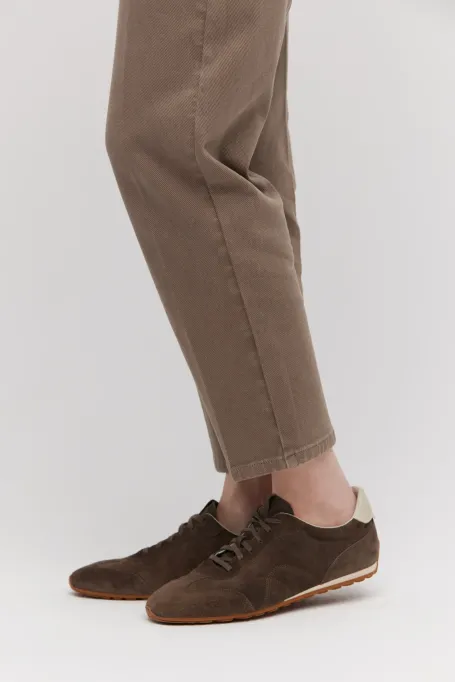 Hnědé retro tenisky z nubukové kůže