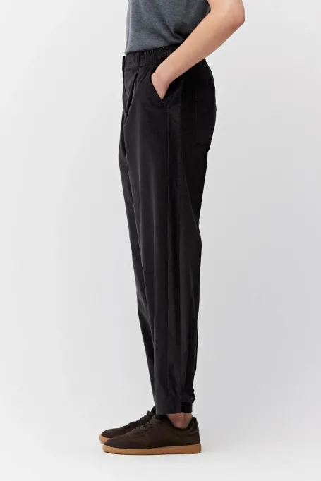 Tmavě šedé volné kordové kalhoty z bavlny