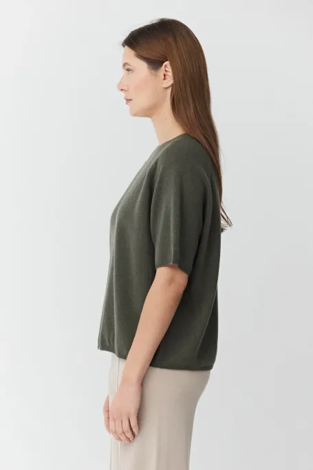 Zelená blůza s krátkým rukávem z kašmíru