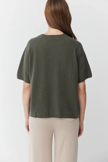 Zelená blůza s krátkým rukávem z kašmíru