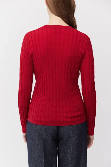 Červená halenka s pleteným vzorem z merino vlny