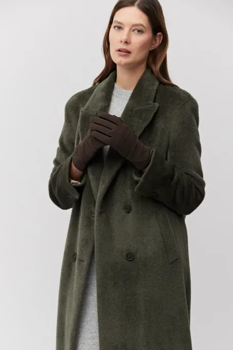 Kabát v armádní zelené barvě s baby suri alpaka