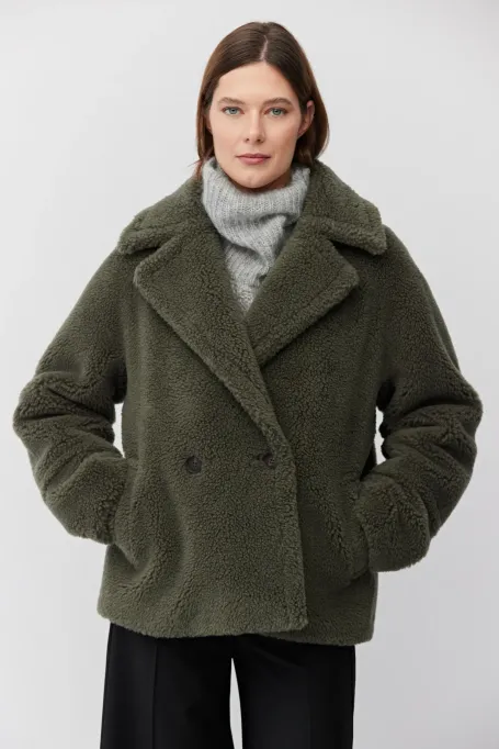 Tmavě zelený dvouřadý kabát z teddy bear vlny
