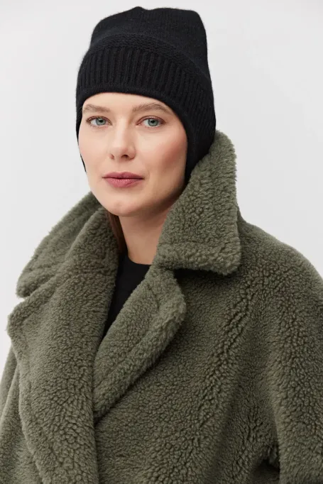 Čepice z merinovlny a kašmíru