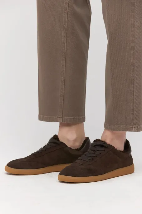 Zamszové tenisky s kožešinou