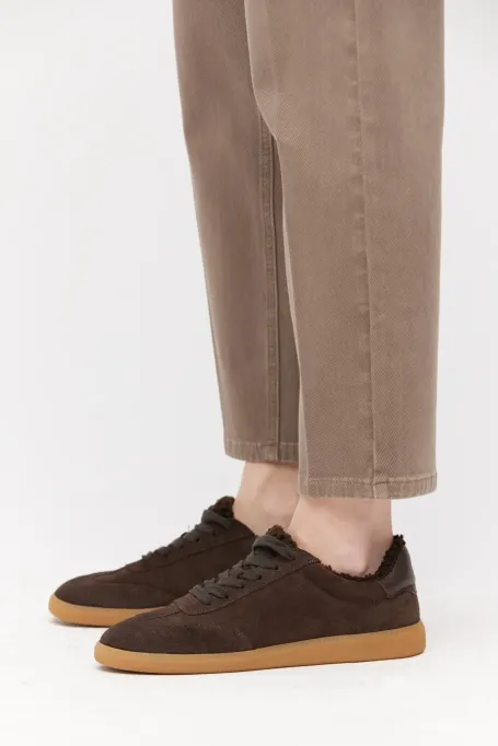 Zamszové tenisky s kožešinou