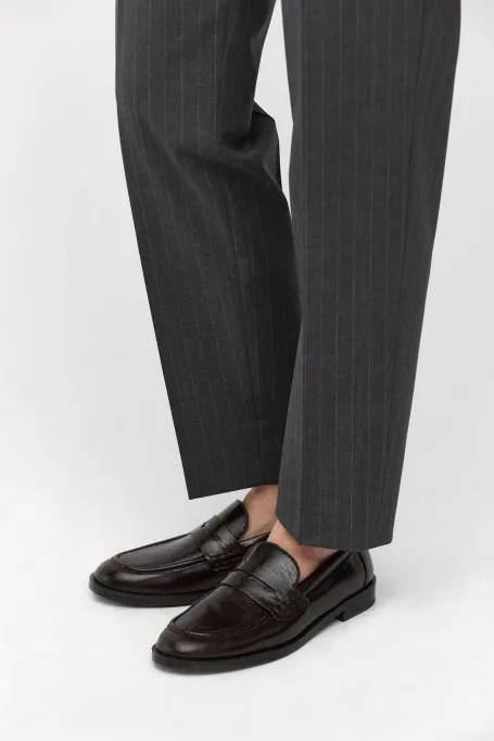 Loafery z přírodní kůže