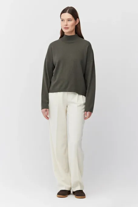 Zelený rolák svetr z merino vlny a kašmíru