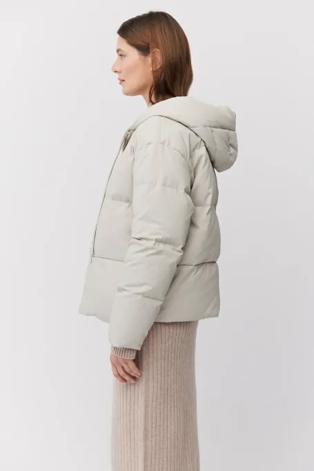 Dvoustranná béžová péřová bunda s kapucí