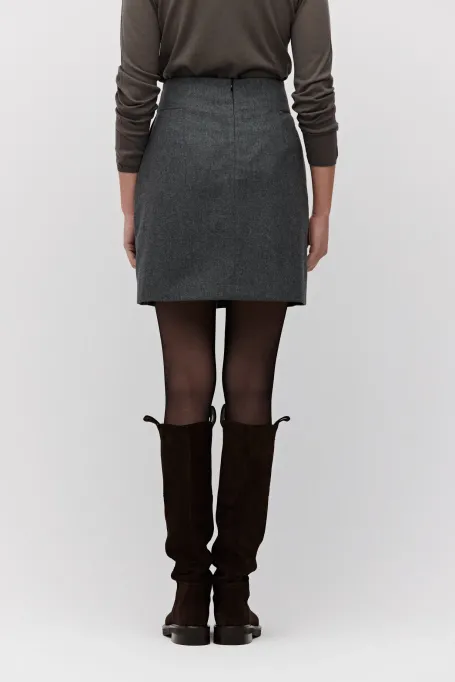 Šedá mini sukně s kašmírem