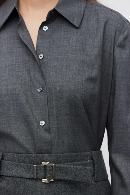 Šedá vlněná košile s širokými manžetami