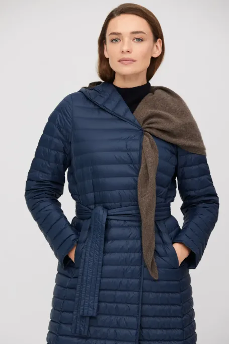 Lehká granátová péřová bunda s kapucí Mila