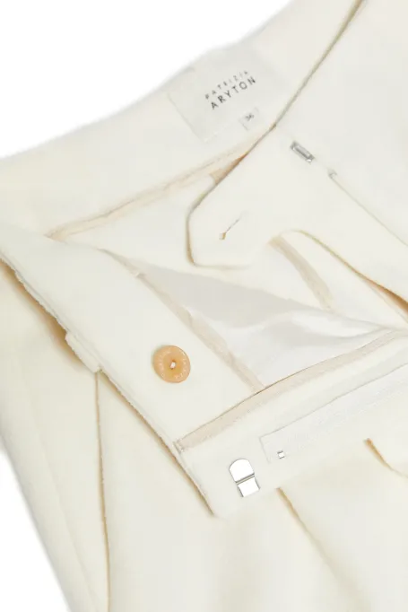 Krémové vlněné kalhoty do saka s kašmírem