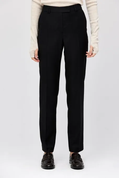 Černé vlněné kalhoty k obleku