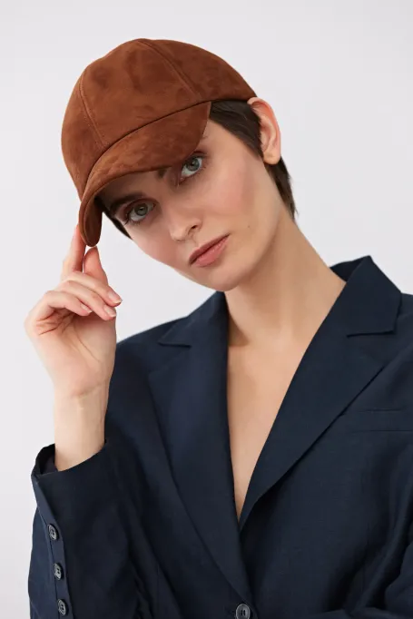 Semišová kšiltovka