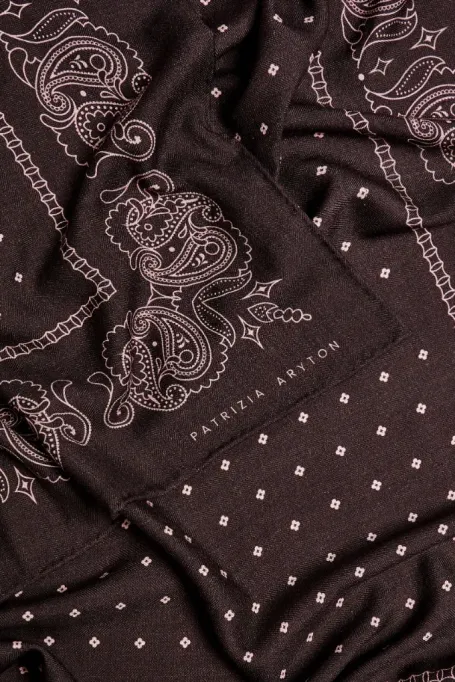 Šátek z vlny a hedvábí