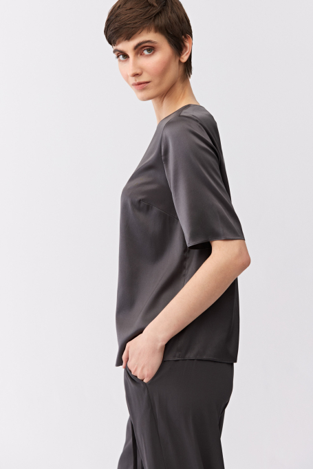 Šedá hedvábná halenka