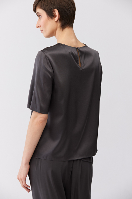 Šedá hedvábná halenka