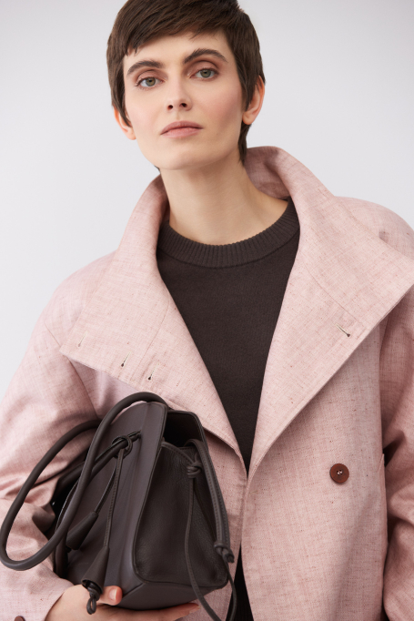 Bunda se stojáčkem