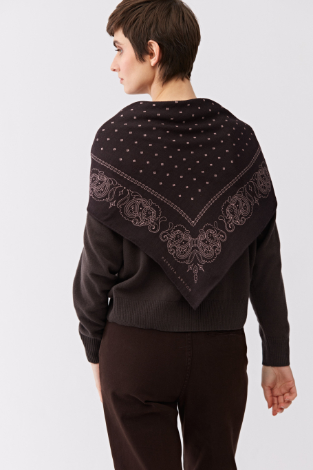 Šátek z vlny a hedvábí