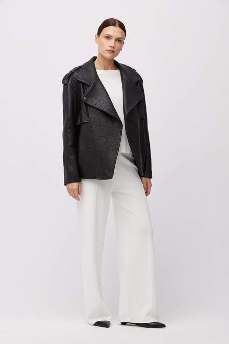 Bílé široké úpletové kalhoty