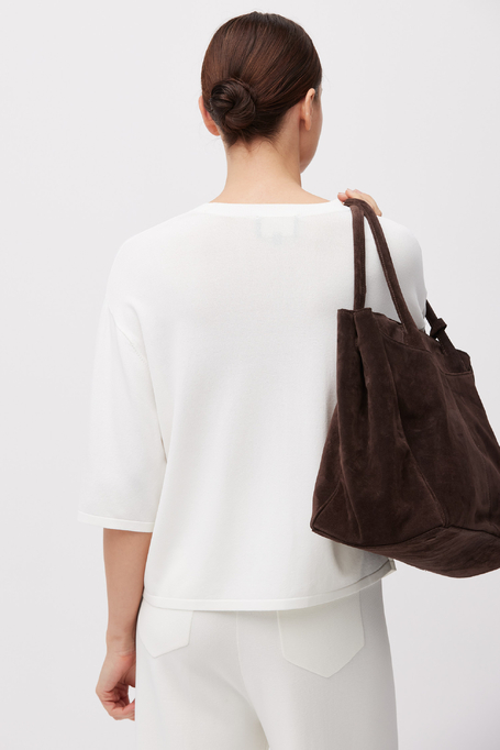 Bílá úpletová halenka s kulatým výstřihem