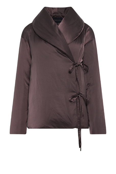 Hnědá péřová bunda s vázáním