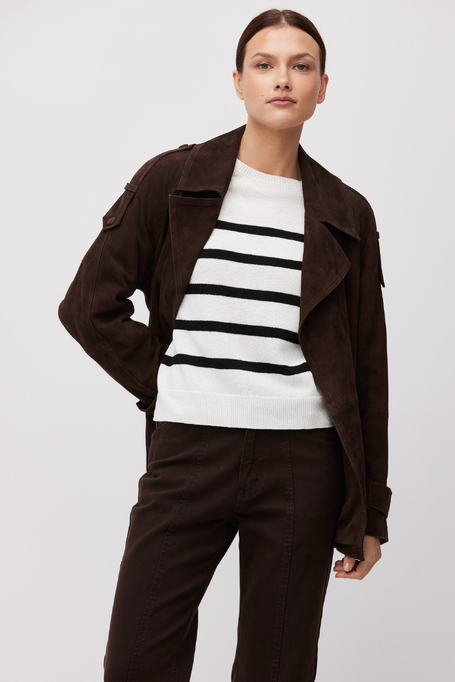 Pruhovaný svetr s krátkým rukávem