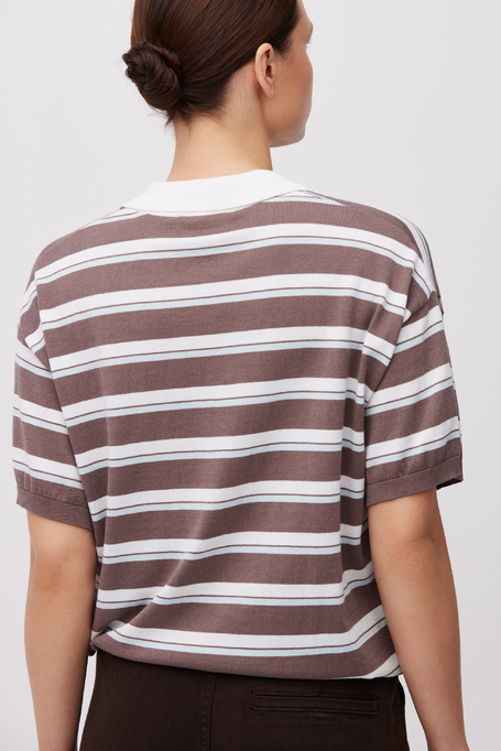 Pruhovaná halenka s polo límečkem