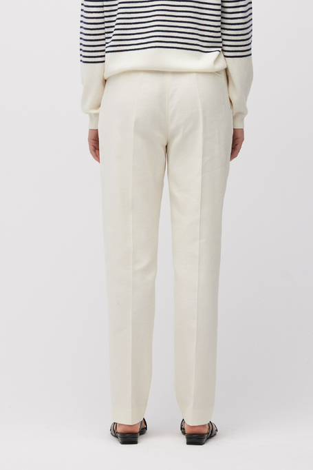 Bílé kalhoty s lnem 