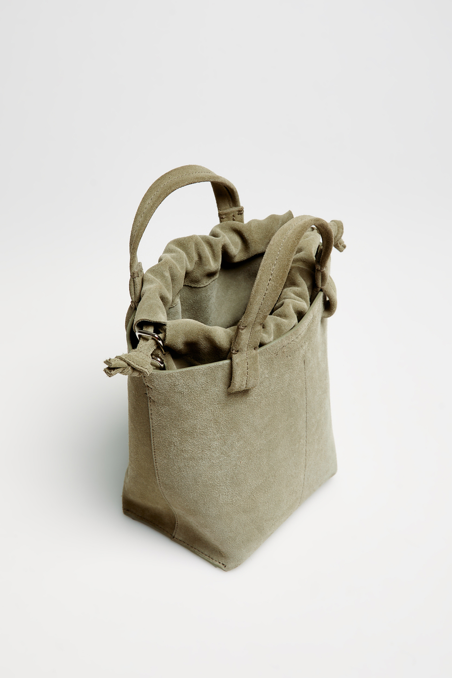 Zelená bucket kabelka ze semišové kůže - Patrizia Aryton Zelená bucket kabelka ze semišové kůže - Patrizia Aryton