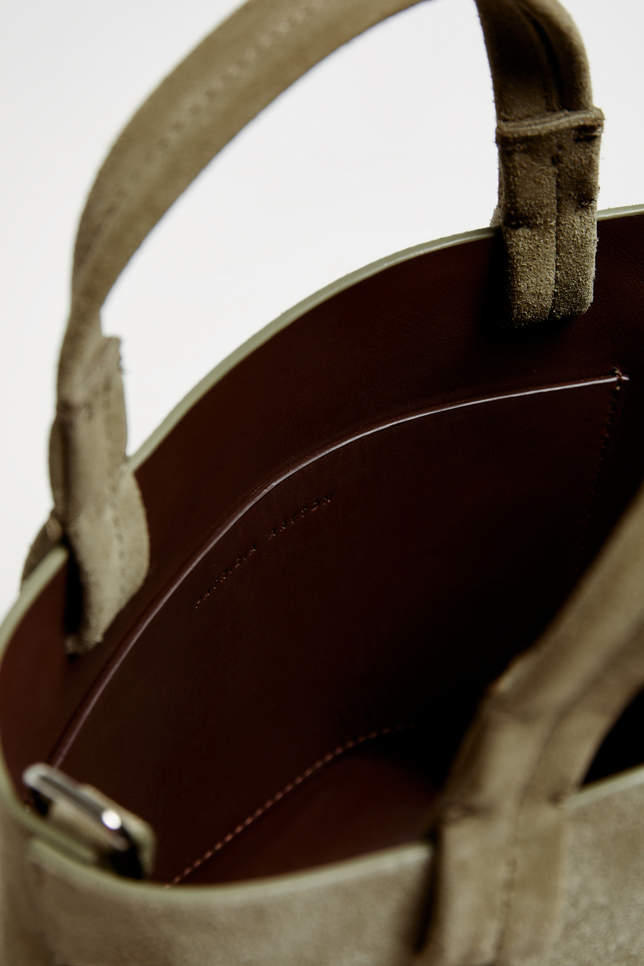 Zelená bucket kabelka ze semišové kůže - Patrizia Aryton Zelená bucket kabelka ze semišové kůže - Patrizia Aryton