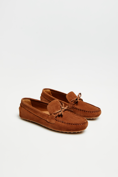 Hnědé semišové loafers s mašlí - Patrizia Aryton