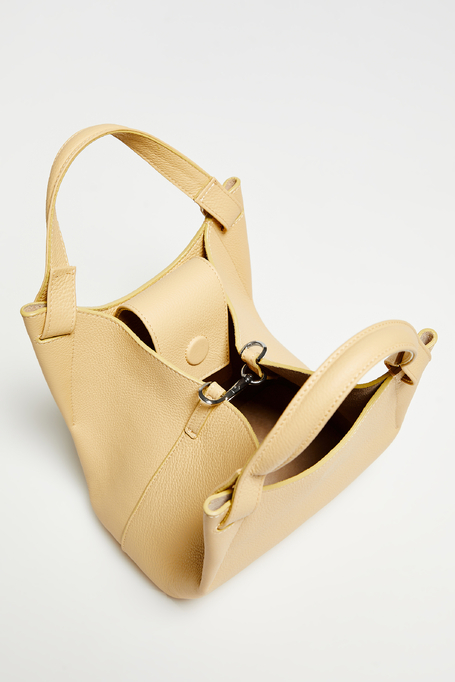 Kožená kabelka střední velikosti - Patrizia Aryton