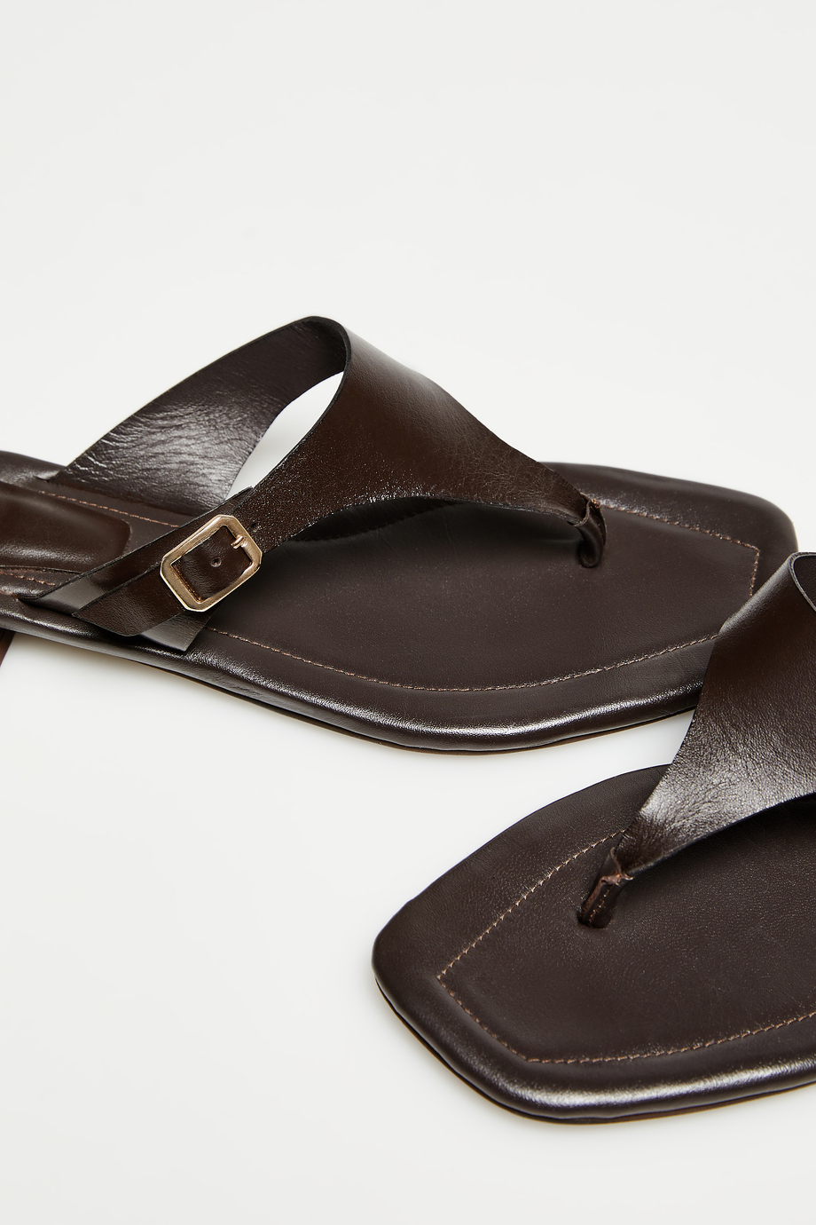 Černé kožené pantofle s nízkým podpatkem - Patrizia Aryton Černé kožené pantofle s nízkým podpatkem - Patrizia Aryton