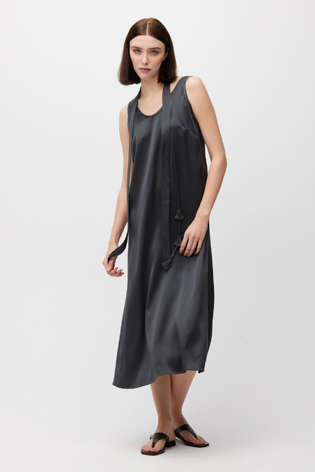 Šedé hedvábné midi šaty s třásněmi - Patrizia Aryton