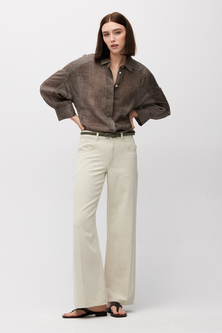 Volná hnědá košile z ramie - Patrizia Aryton