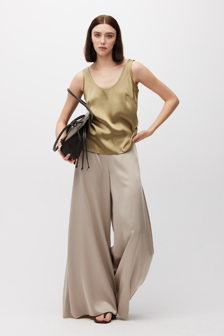 Zelený hedvábný top