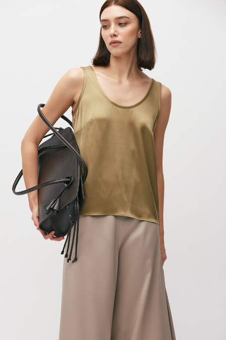 Zelený hedvábný top