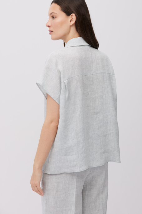 Hellblaue Leinenbluse